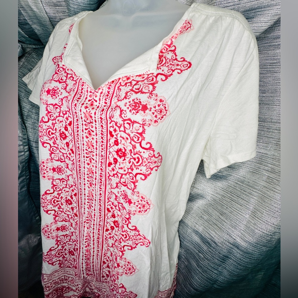 Croft & Barrow White Pink Bohemian V-Neck Boho T-Shirt Blouse Top ~ X-Large